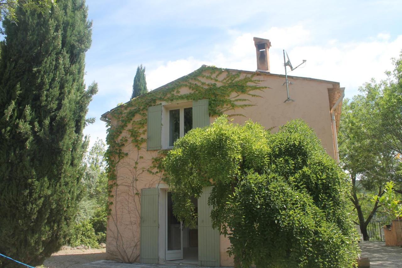 Mas Bomure Taradeau Exterior photo
